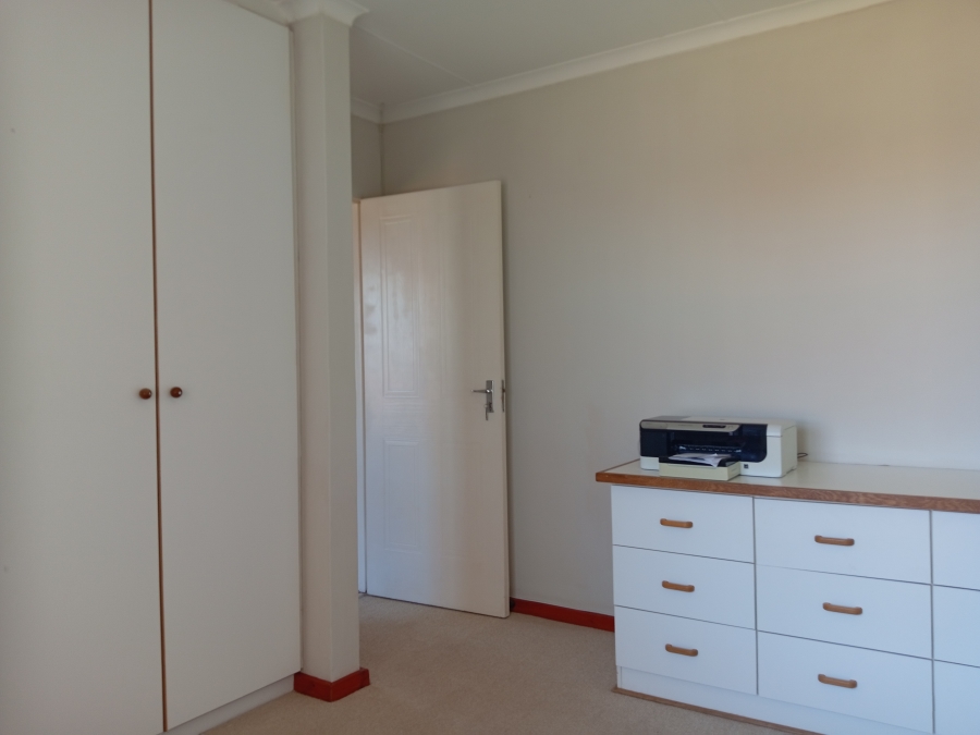 3 Bedroom Property for Sale in Strelitzia Park Eastern Cape